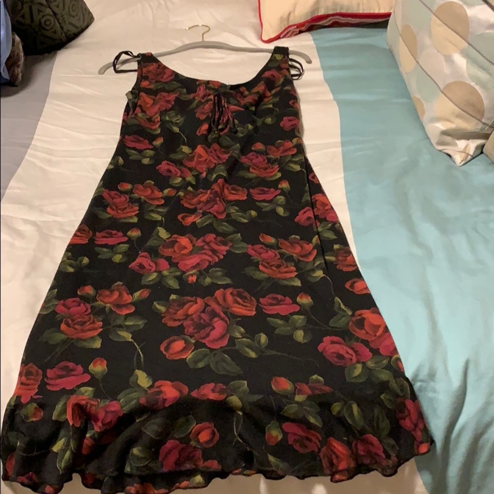 Medium dress